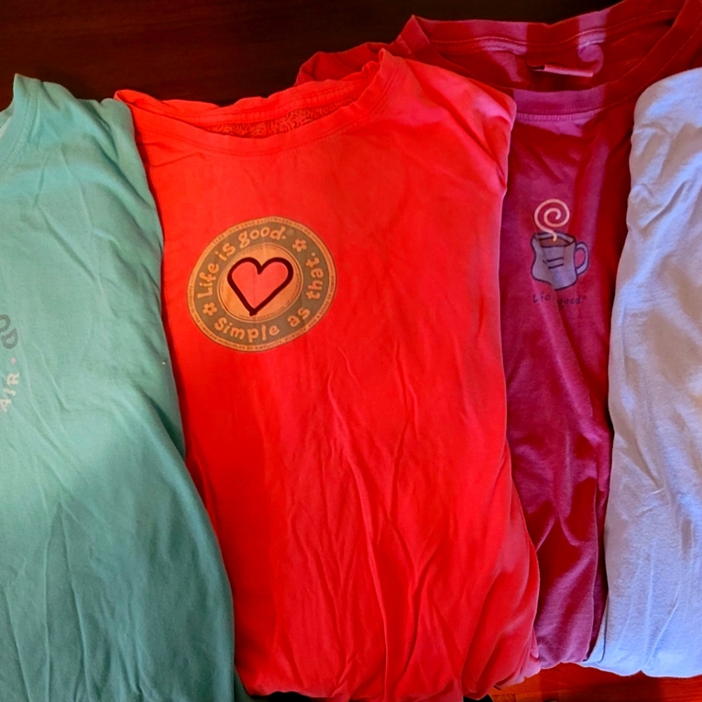 Lot of 4 Life Is Good tees size LG